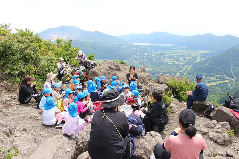 2024年はるかぜ保育園の5歳児金時山登山